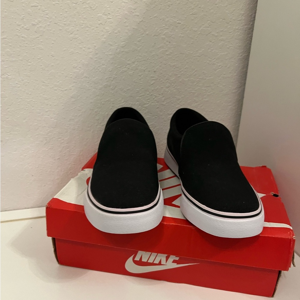 Nike Women's Black Slip-On Shoes